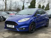 Usado Ford Fiesta ST 182 CV (133 kW) 2017 Azul Utilitario
