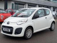 Used Citroën C1 68 HP (50 kW) 2013 White Hatchback