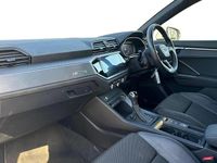 Second-hand Audi Q3 S-Line 150 CP (110 kW) 2021 Alb SUV