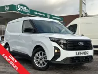 Used Ford Transit Courier Limited 125 HP (91 kW) 2025 White Van