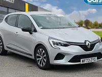 Used Renault Clio Evolution 90 HP (66 kW) 2023 Silver  Hatchback