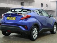 Second-hand Toyota C-HR 2018 Albastru SUV