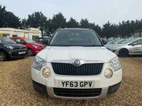 Used Skoda Yeti Adventure 140 HP (102 kW) 2013 White SUV