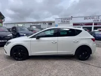 Used Seat Leon FR 125 HP (91 kW) 2017 White Hatchback