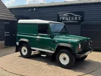 Used Land Rover Defender 122 HP (89 kW) 2006 Green Hatchback