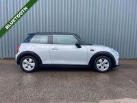 Used Mini Cooper Classic 136 HP (100 kW) 2019 Silver Hatchback