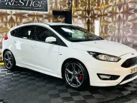 Used Ford Focus ST-Line X 140 HP (102 kW) 2017 White Hatchback