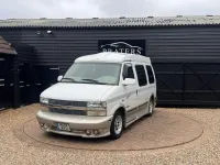 Used Chevrolet Starcraft 2001 White Van