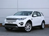 Used Land Rover Discovery Sport HSE 190 HP (139 kW) 2015 Fuji white SUV