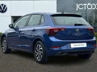 Usado VW Polo Life 80 CV (58 kW) 2024 Azul Utilitario