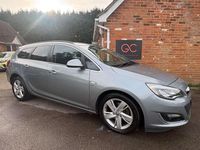 Used Vauxhall Astra SRi 163 HP (119 kW) 2014 Silver Estate