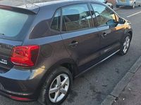 Begagnad VW Polo 2015 Grå Halvkombi