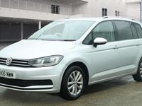Begagnad VW Touran Family 2016 Silver Minibuss