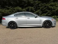 Usado Jaguar XF Portfolio 275 HP (202 kW) 2010 Prateado Sedan