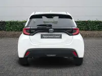 Used Toyota Yaris Design 116 HP (85 kW) 2023 White Hatchback