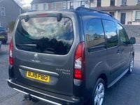Used Peugeot Partner Tepee Outdoor 92 HP (67 kW) 2015 Grey MPV