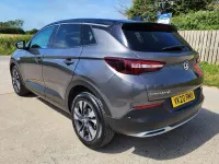 Used Vauxhall Grandland X SRi 130 HP (95 kW) 2020 Grey SUV