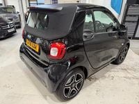 Used Smart ForTwo Cabrio Premium 71 HP (52 kW) 2016 Black Cabriolet
