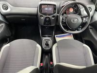 Used Toyota Aygo X-play 71 HP (52 kW) 2018 Silver Hatchback