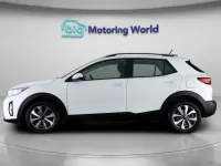 Second-hand Kia Stonic 100 CP (73 kW) 2021 Alb SUV