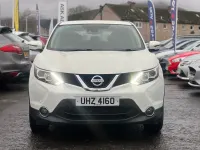 Used Nissan Qashqai Acenta 115 HP (84 kW) 2016 White SUV