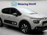 Używany Citroën C3 PureTech 83 KM (61 kW) 2024 Szary Hatchback