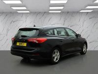 Used Ford Focus Zetec 95 HP (69 kW) 2019 Black Estate