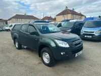 Used Isuzu D-Max 2015 Green Pickup