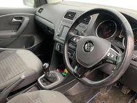 Used VW Polo Match 90 HP (66 kW) 2016 Blue Hatchback