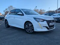 Used Peugeot 208 Allure Premium 102 HP (75 kW) 2021 White Hatchback