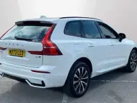 Begagnad Volvo XC60 Plus 197 HK (144 kW) 2023 SUV