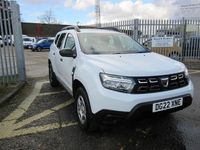 Begagnad Dacia Duster Essentiel 90 HK (66 kW) 2022 Vit SUV