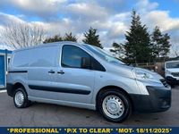 Used Peugeot Expert 90 HP (66 kW) 2016 Silver Van
