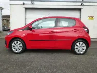 Used Peugeot 108 Active 68 HP (50 kW) 2015 Red Hatchback