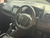Używany Renault Clio IV Iconic 2019 Czerwony Hatchback