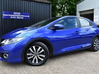 Begagnad Honda Civic SE Plus 2016 Blå Halvkombi