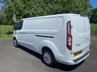 Used Ford Transit Custom Limited 130 HP (95 kW) 2022 White Van
