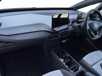 Used VW ID.3 Pro 150 kW (204 HP) 2025 White Hatchback