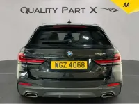 Begagnad BMW 520 M Sport 2022 Svart Kombi