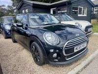 Usado Mini Cooper D Hatch 2015 Preto Citadino