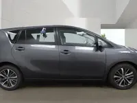 Used Toyota Verso Design 112 HP (82 kW) 2016 Grey MPV