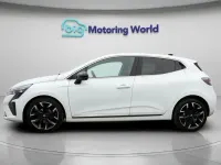 Used Renault Clio Techno 90 HP (66 kW) 2024 White Hatchback