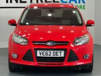 Used Ford Focus Zetec 125 HP (91 kW) 2013 Red Estate