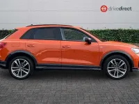 Usado Audi Q3 Black Edition 150 HP (110 kW) 2022 Laranja SUV