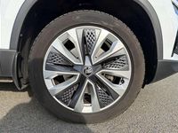 Used Skoda Karoq SE L 150 HP (110 kW) 2023 White SUV