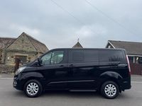 Begagnad Ford Tourneo Titanium 2018 Svart Minibuss