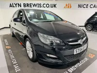 Used Vauxhall Astra Excite 2014 Black Hatchback