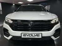 Używany VW Touareg Black Edition 286 KM (210 kW) 2022 Biały SUV