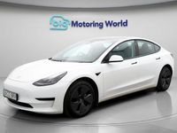 Used Tesla Model 3 Standard Range Plus 222 kW (302 HP) 2021 White Sedan