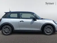 Used Mini Cooper S Hatch 201 HP (147 kW) 2024 Silver Hatchback